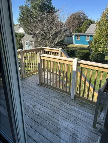 $4,000 | 17 Metacomet Street, Portsmouth, RI 02871