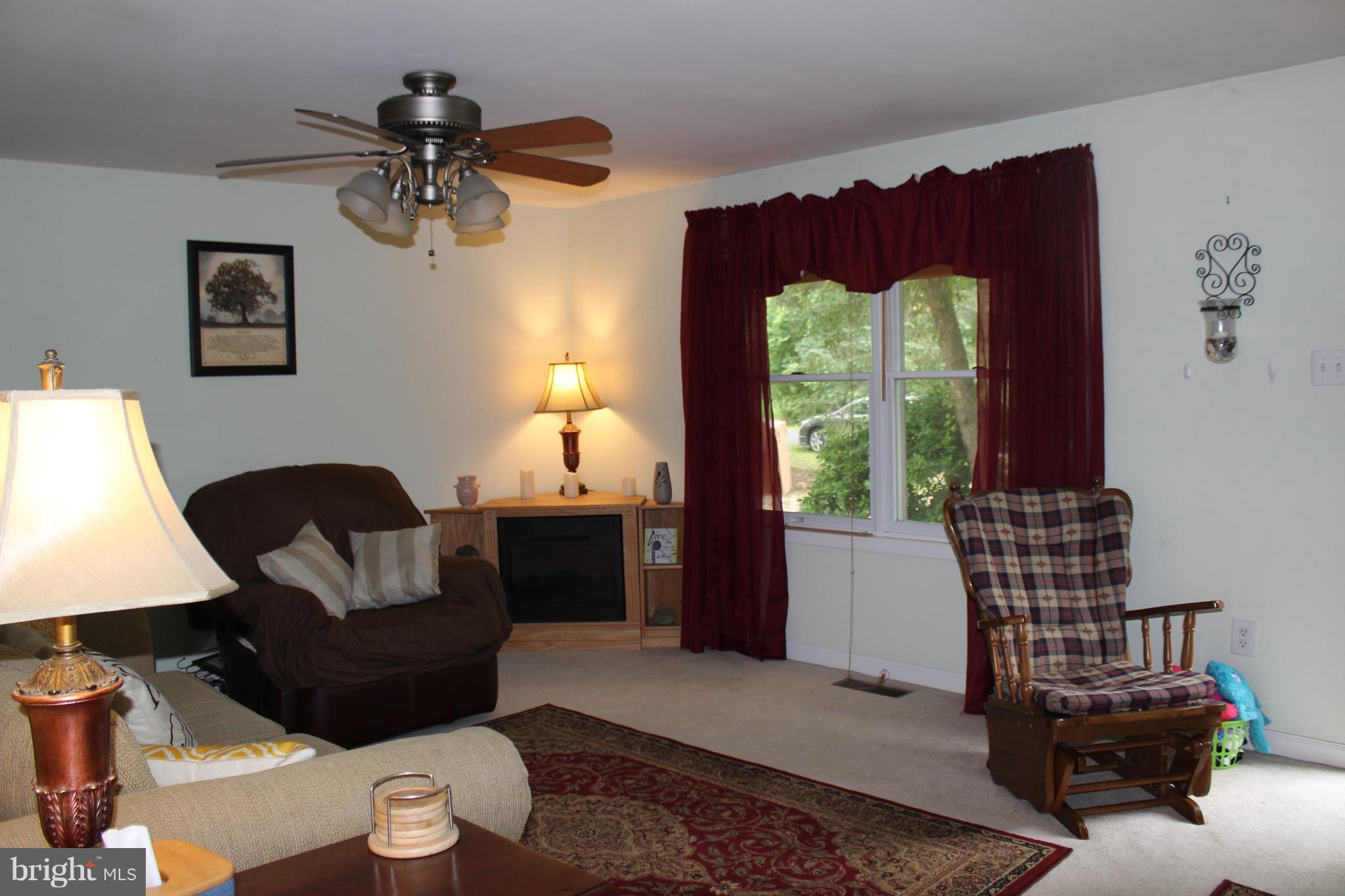 132 Darden Road Chestertown, MD 21620 - Photo 3 of 12 Living Room