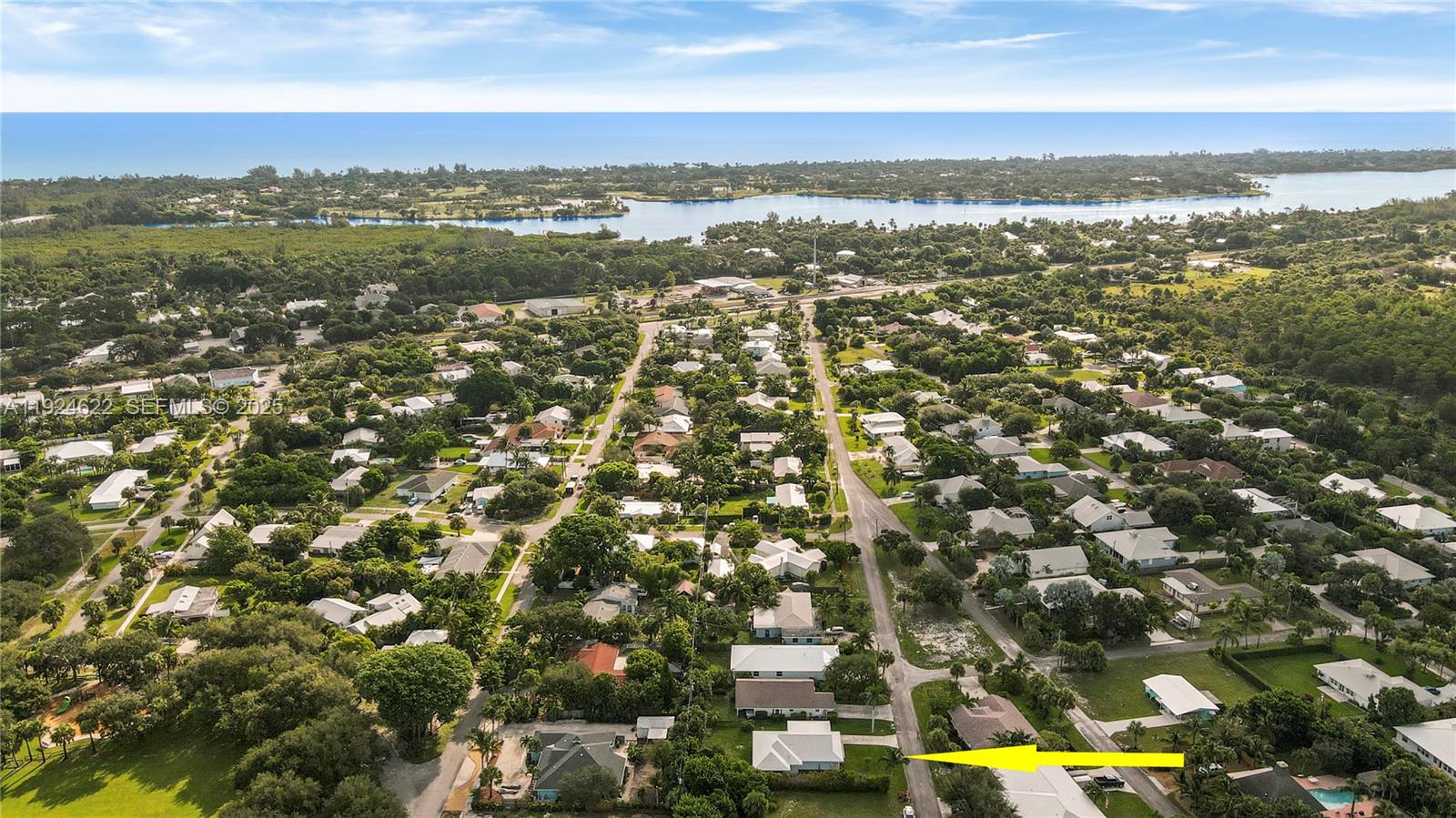 9155 Southeast Athena Street Hobe Sound, FL 33455 - Photo 23 of 25 a view of a city