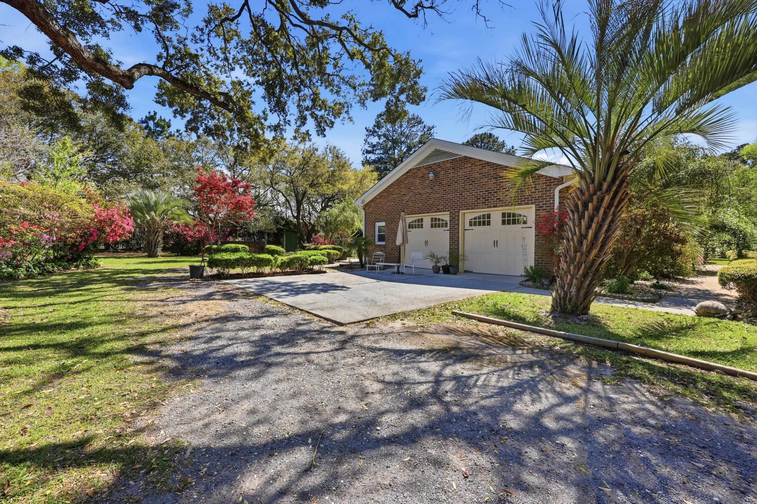 11091 Highway 707 Murrells Inlet, SC 29576 - Photo 3 of 41