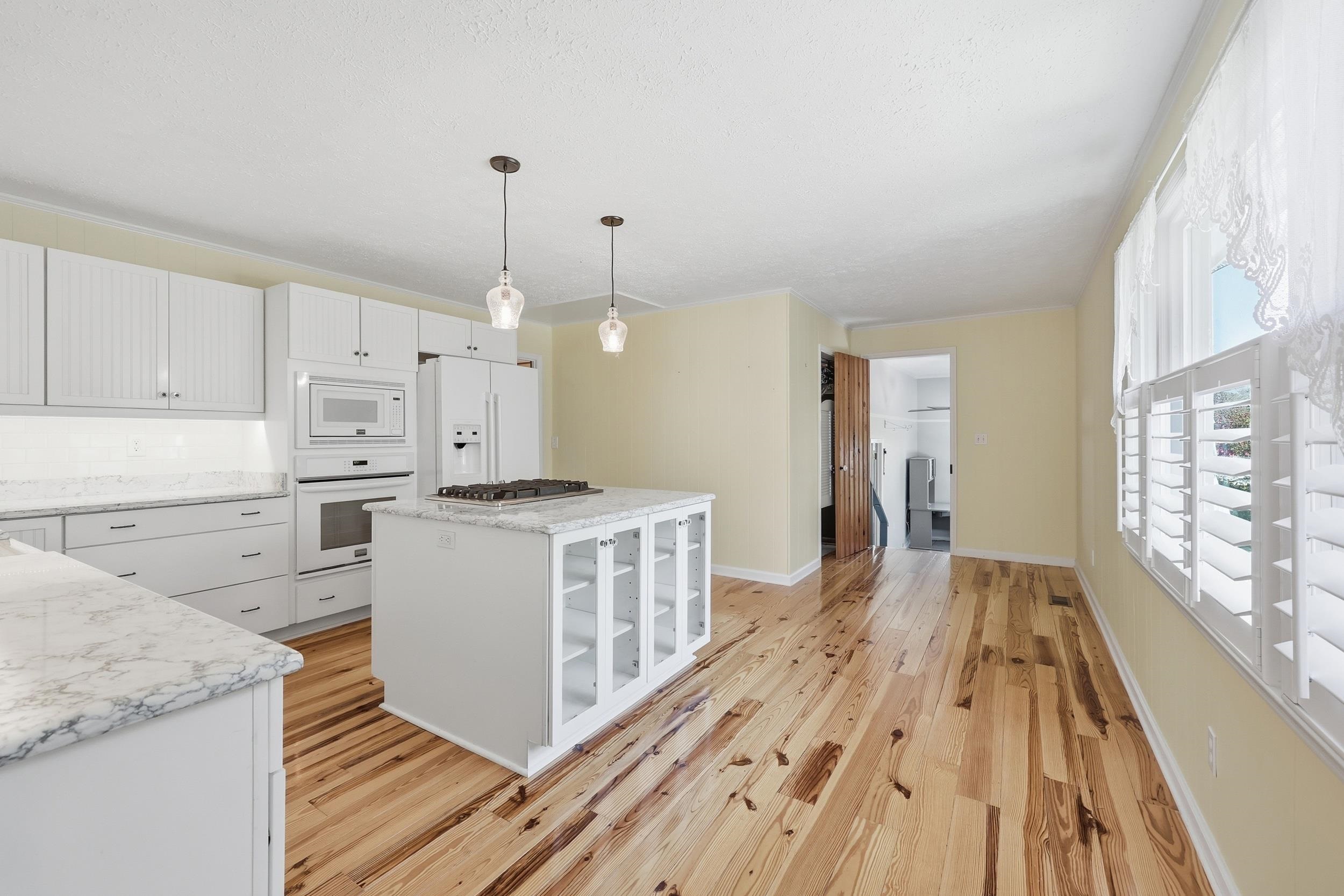 11091 Highway 707 Murrells Inlet, SC 29576 - Photo 10 of 41