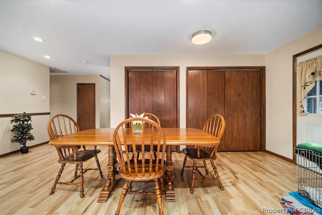 708 Spruce Road Newport News, VA 23601 - Photo 10 of 30 Gallery Image 10