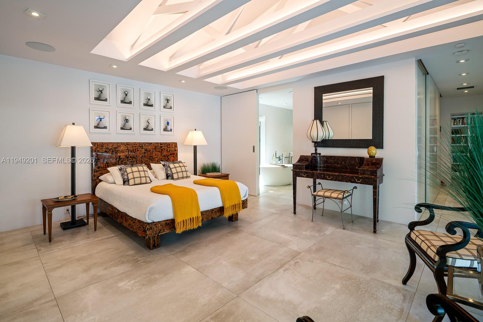 5907 Riviera Drive Coral Gables, FL 33146 - Photo 18 of 43