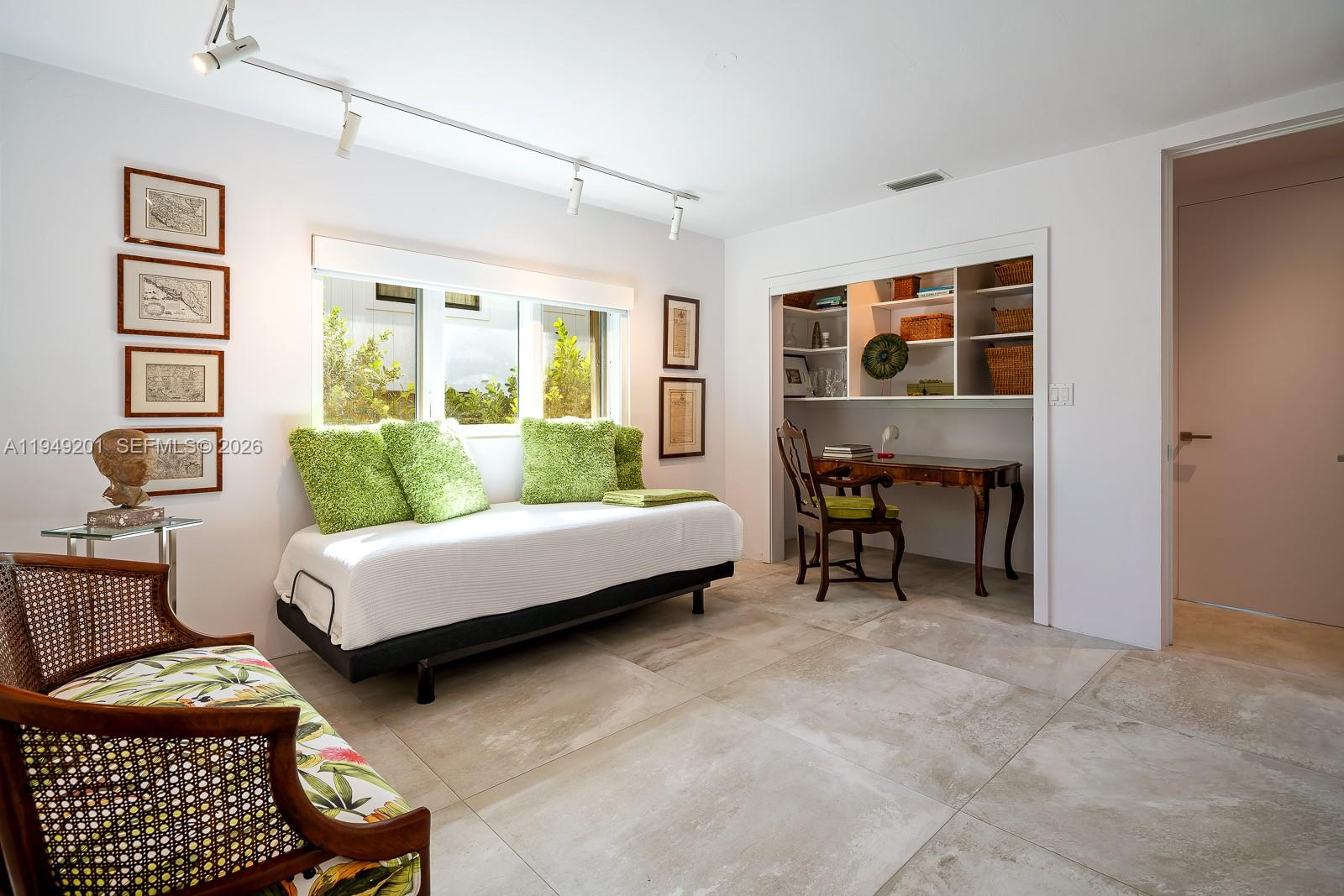 5907 Riviera Drive Coral Gables, FL 33146 - Photo 23 of 43