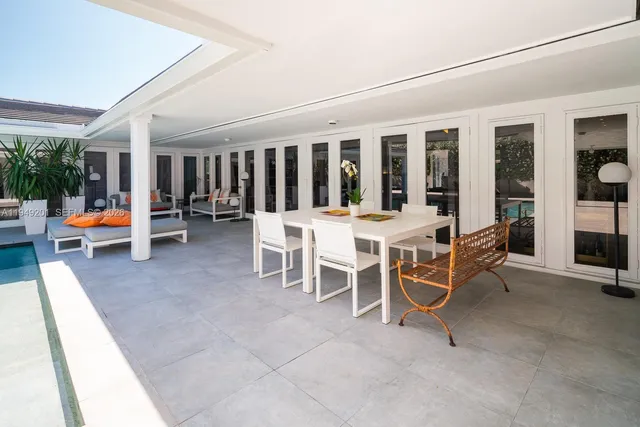 $3,499,000 | 5907 Riviera Drive, Coral Gables, FL 33146