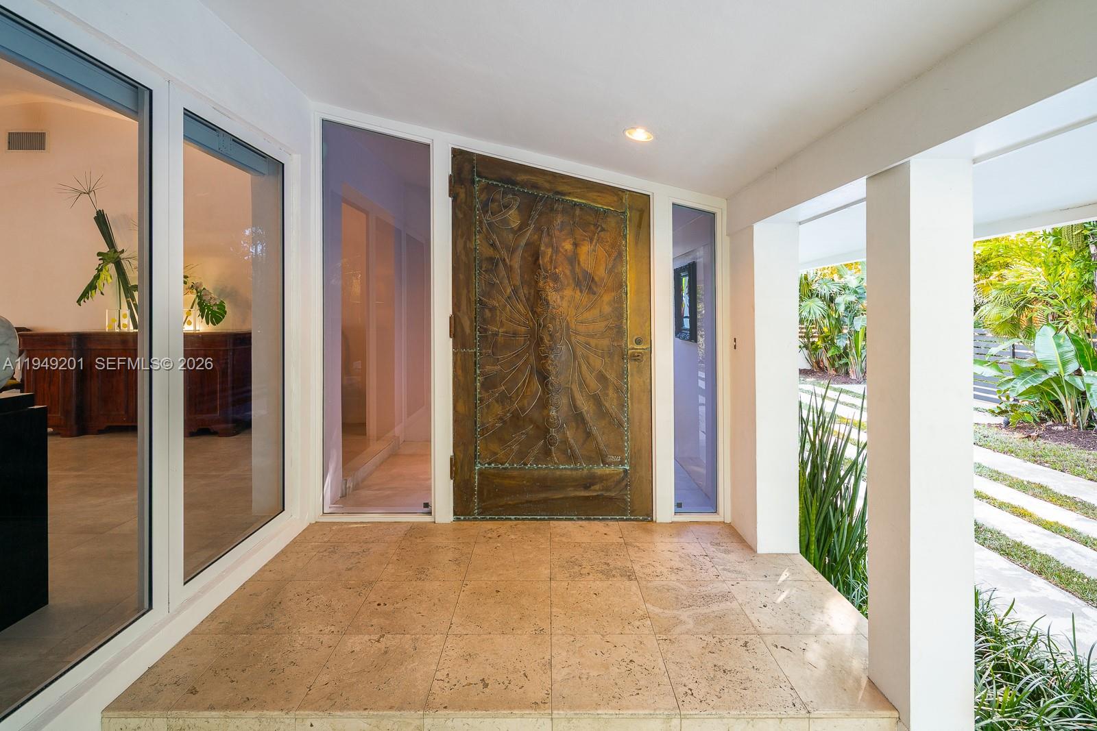 5907 Riviera Drive Coral Gables, FL 33146 - Photo 3 of 43