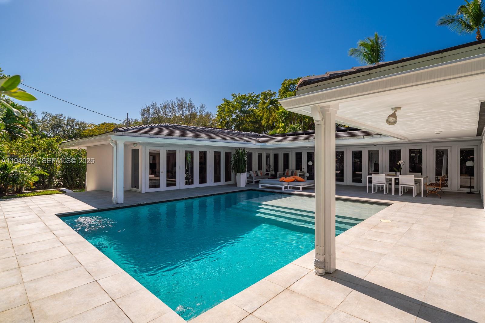 5907 Riviera Drive Coral Gables, FL 33146 - Photo 31 of 43