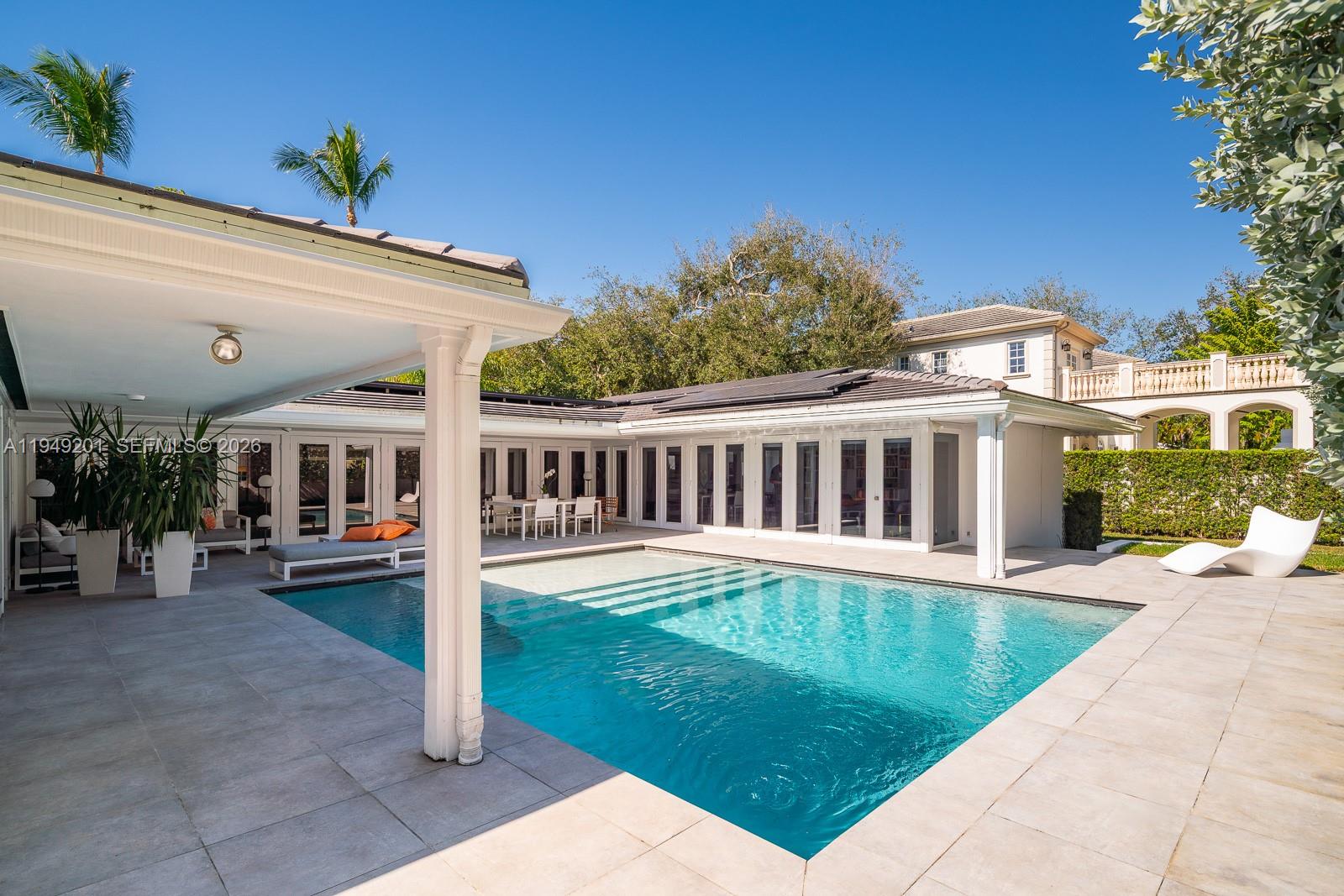 5907 Riviera Drive Coral Gables, FL 33146 - Photo 33 of 43