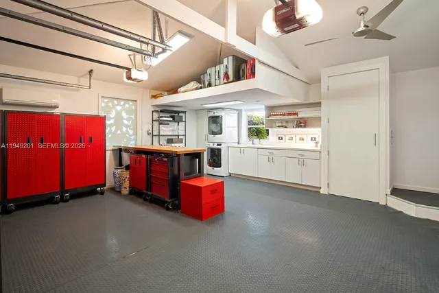 $3,499,000 | 5907 Riviera Drive, Coral Gables, FL 33146