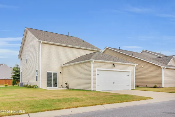 $2,355 | 1015 Spivey Circle, New Bern, NC 28562