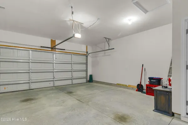 $2,355 | 1015 Spivey Circle, New Bern, NC 28562