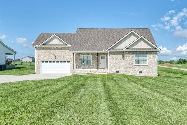 $360,000 | 1200 Duck Pond Road, Sparta, TN 38583