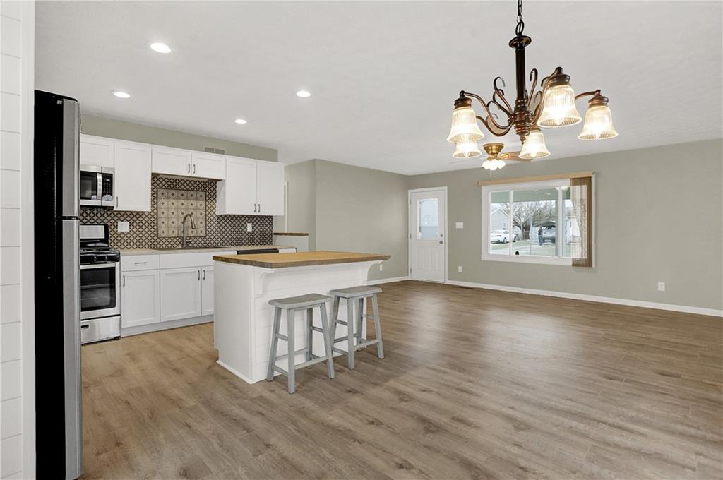 1531 Churchill Road Franklin, IN 46131 - Photo 8 of 22 Gallery Image 8