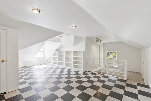 $550,000 | 926 Salmon Drive, Dallas, TX 75208