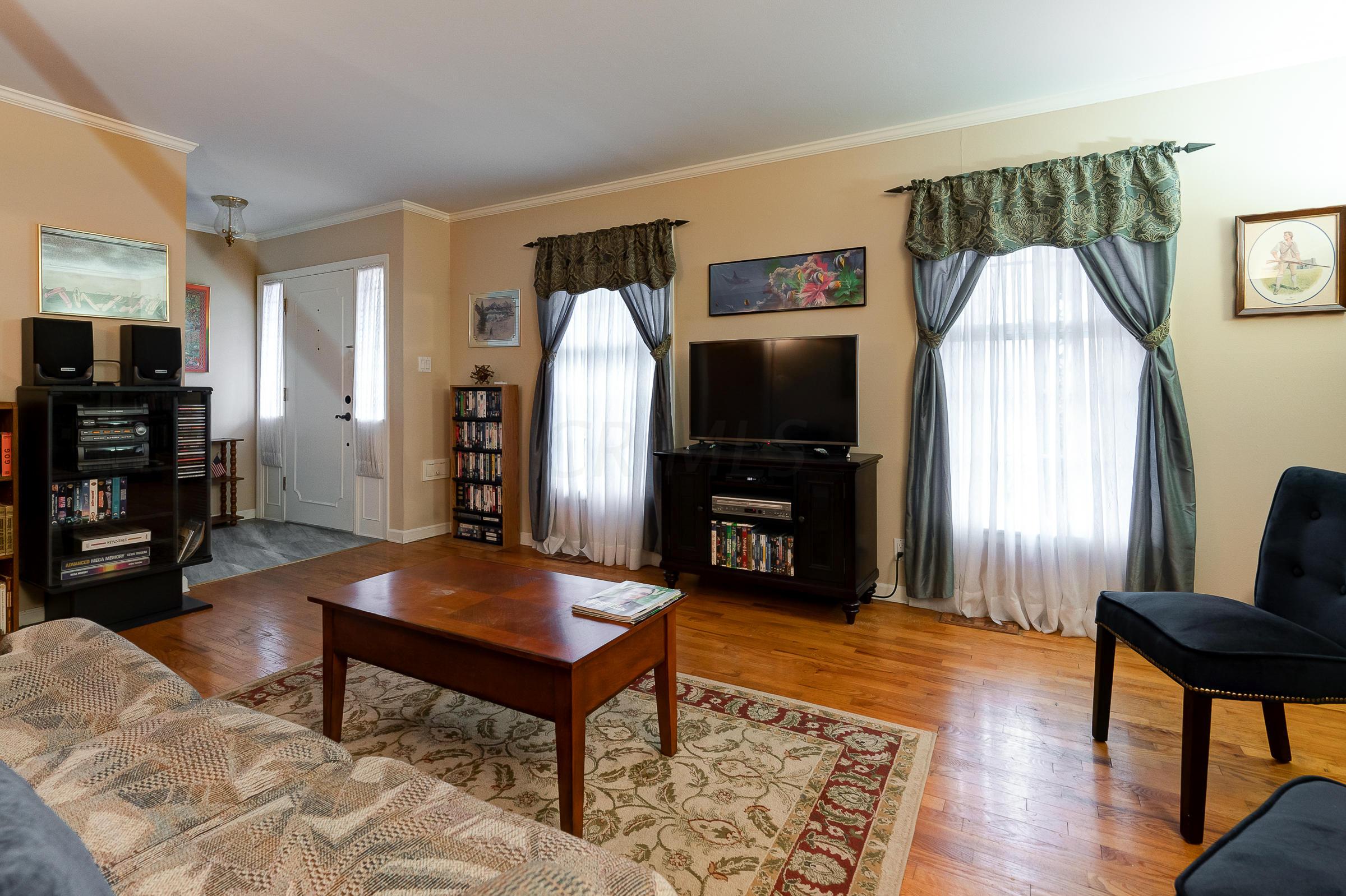 1631 Roxbury Road, Unit B3 Columbus, OH 43212 - Photo 5 of 31