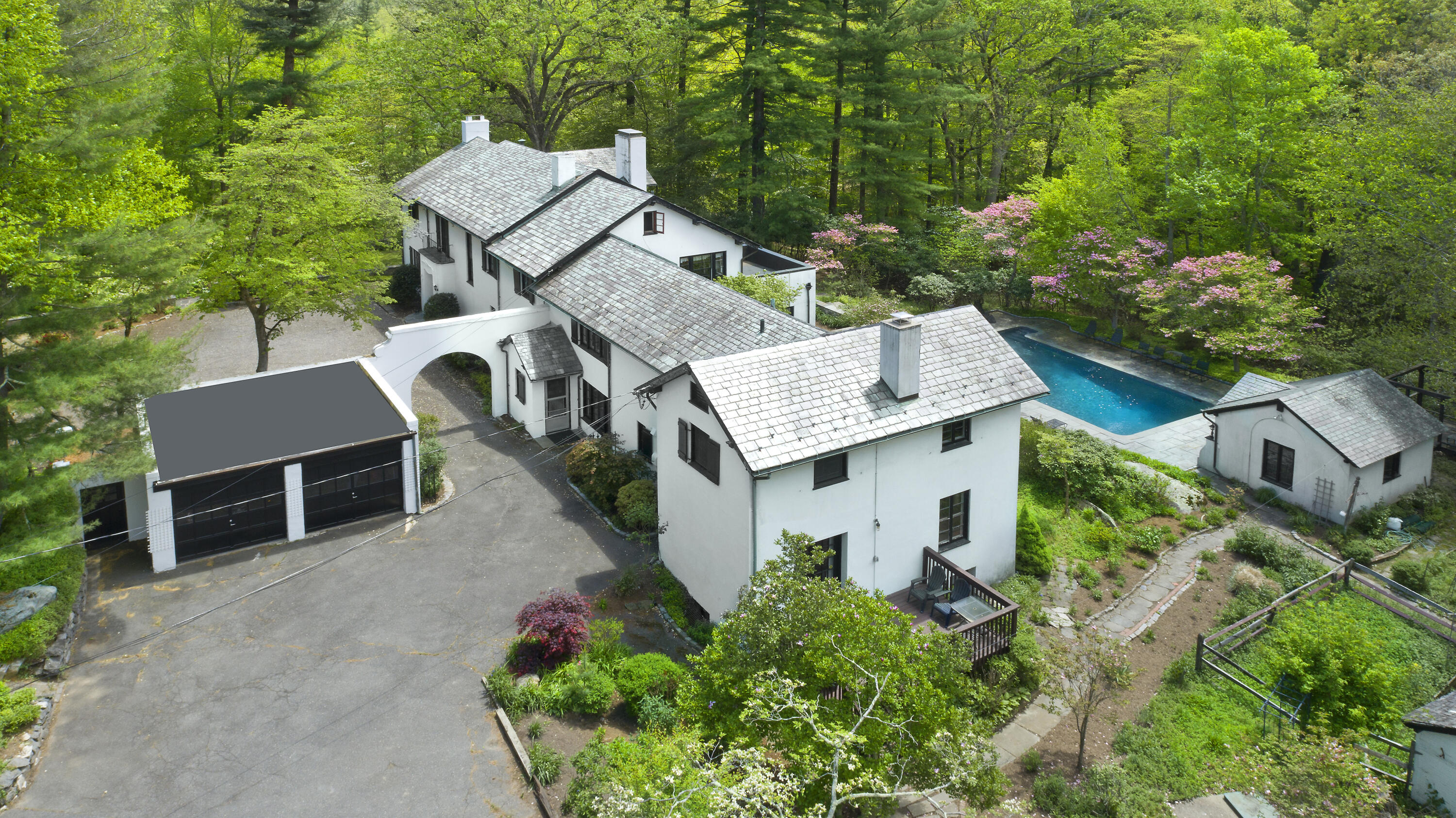 684 Westover Road Stamford, CT 06902 - Photo 25 of 25 an aerial view of a house with garden space and street view