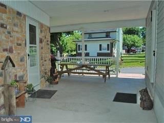 214 Lyons Road Mertztown, PA 19539 - Photo 3 of 6 Gallery Image 3