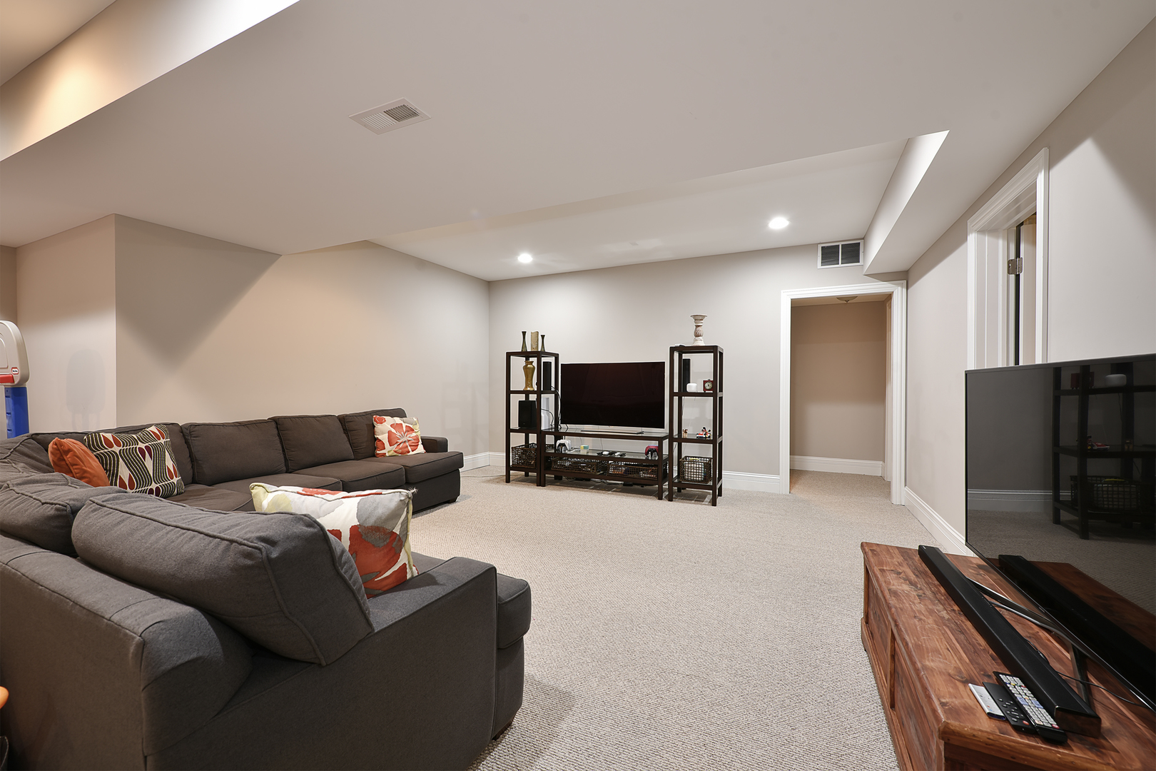 1481 Winnetka Street Palatine, IL 60067 - Photo 28 of 33