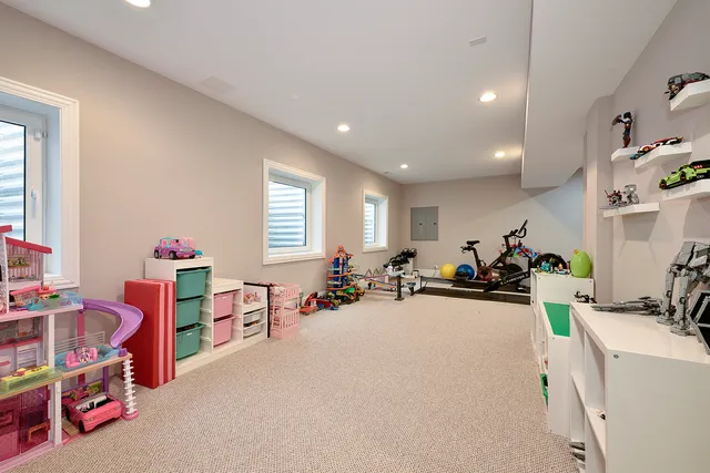 $989,000 | 1481 Winnetka Street, Palatine, IL 60067