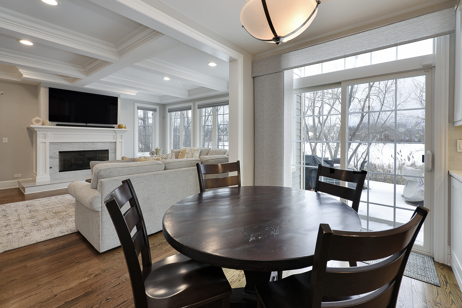 1481 Winnetka Street Palatine, IL 60067 - Photo 9 of 33