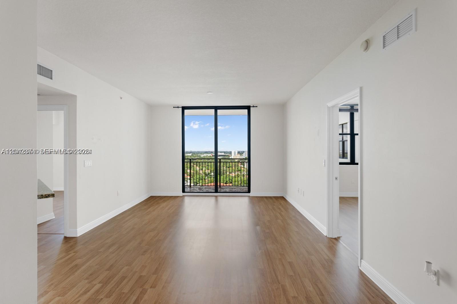 888 Douglas Road, Unit 1405 Coral Gables, FL 33134 - Photo 4 of 46