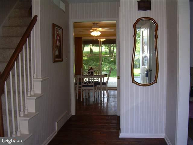 4475 Nantucket Road Harrisburg, PA 17112 - Photo 2 of 12 Gallery Image 2