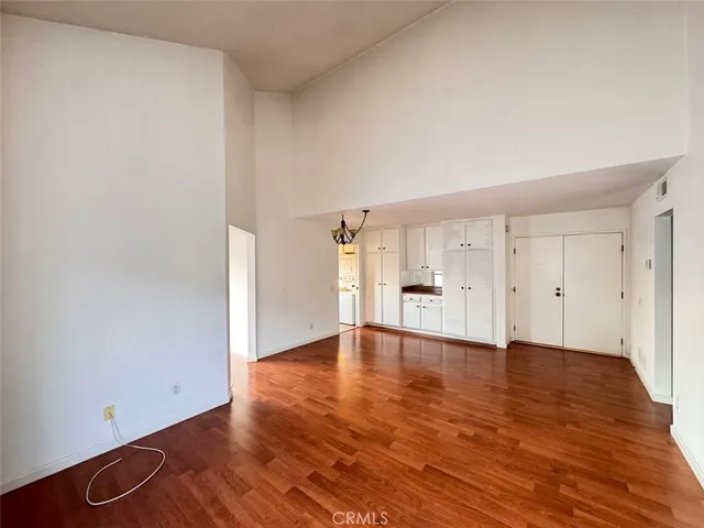 $2,700 | 225 North Rose Street, Unit 410, Burbank, CA 91505