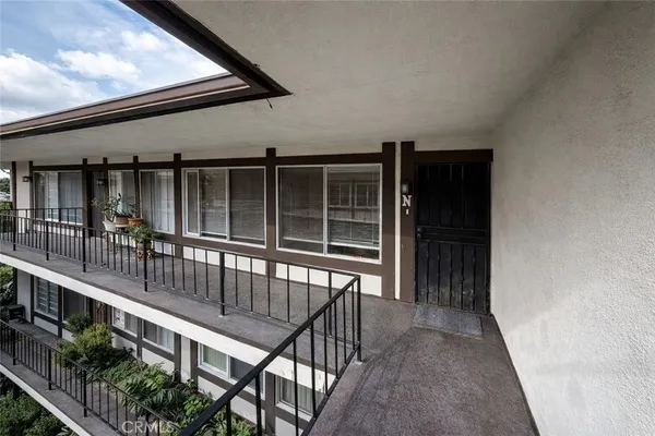 $3,900 | 15502 Williams Street, Tustin, CA 92780