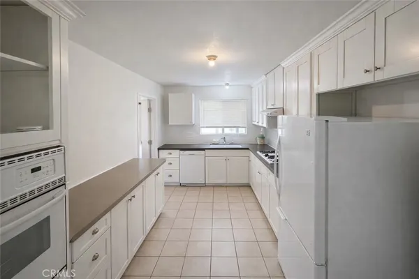 $3,900 | 15502 Williams Street, Tustin, CA 92780