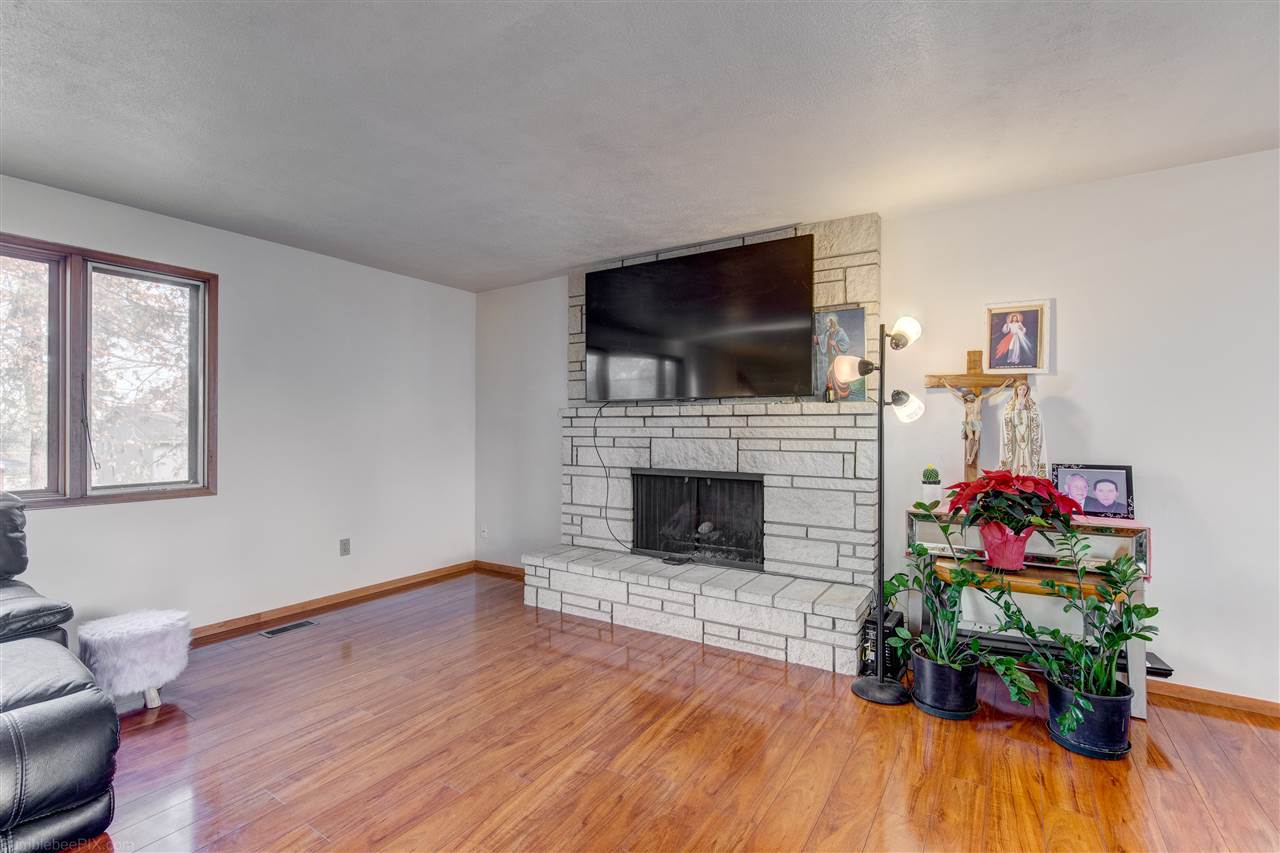 301 West Cascade Way Spokane, WA 99208 - Photo 7 of 43 Gallery Image 7