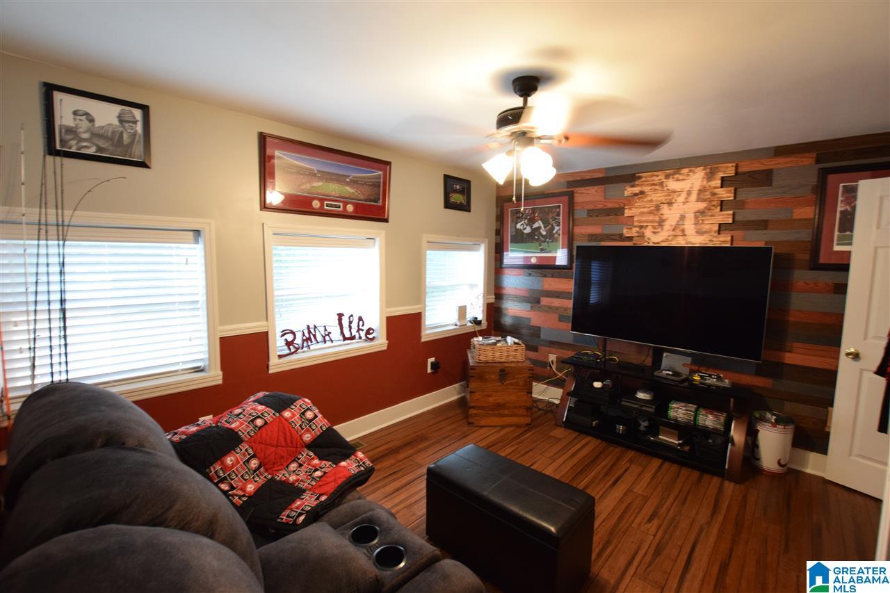 9855 Corner School Road Warrior, AL 35180 - Photo 19 of 21