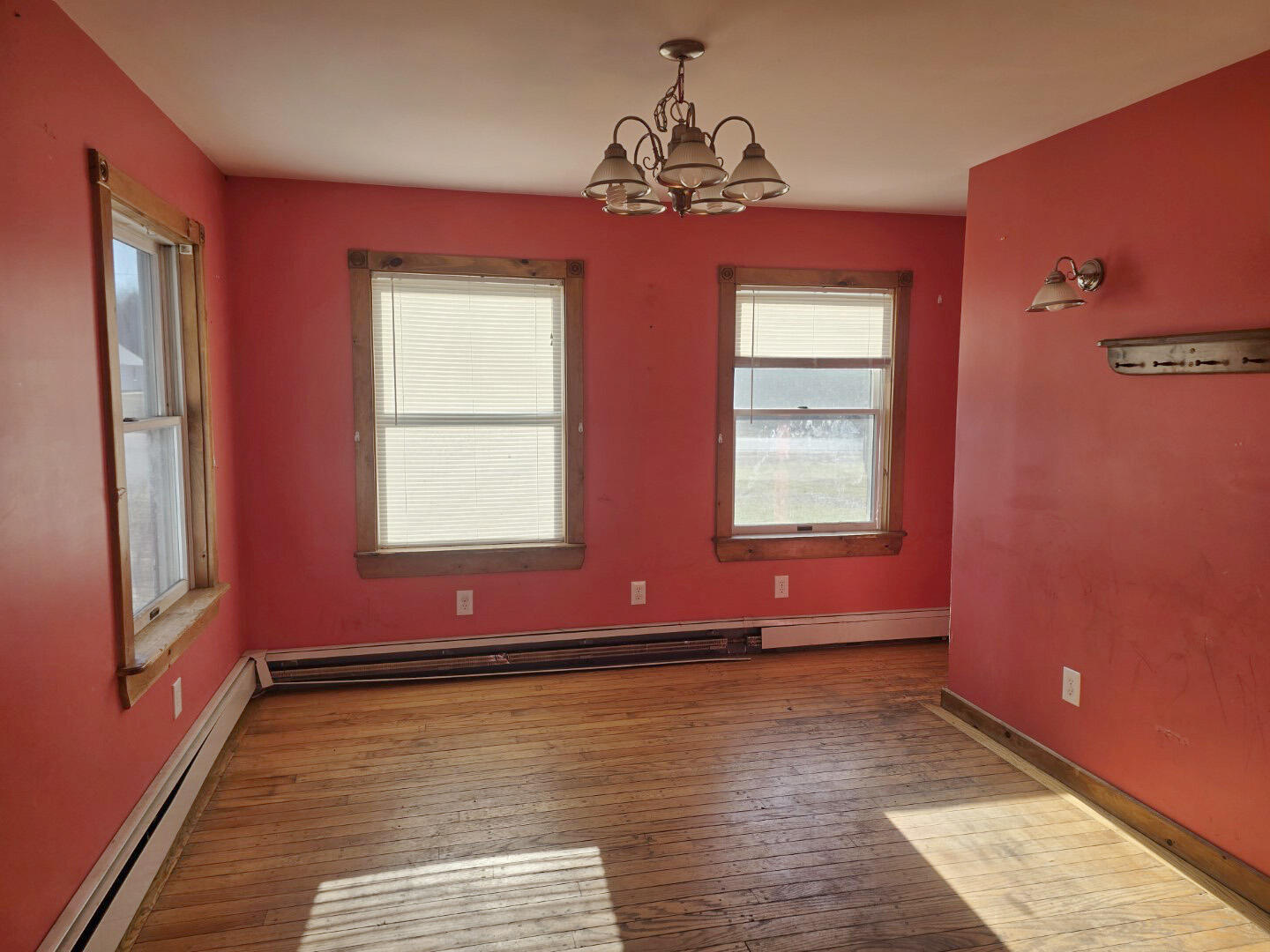 108 Maple Lane Poland, ME 04274 - Photo 4 of 20 20260408_171451