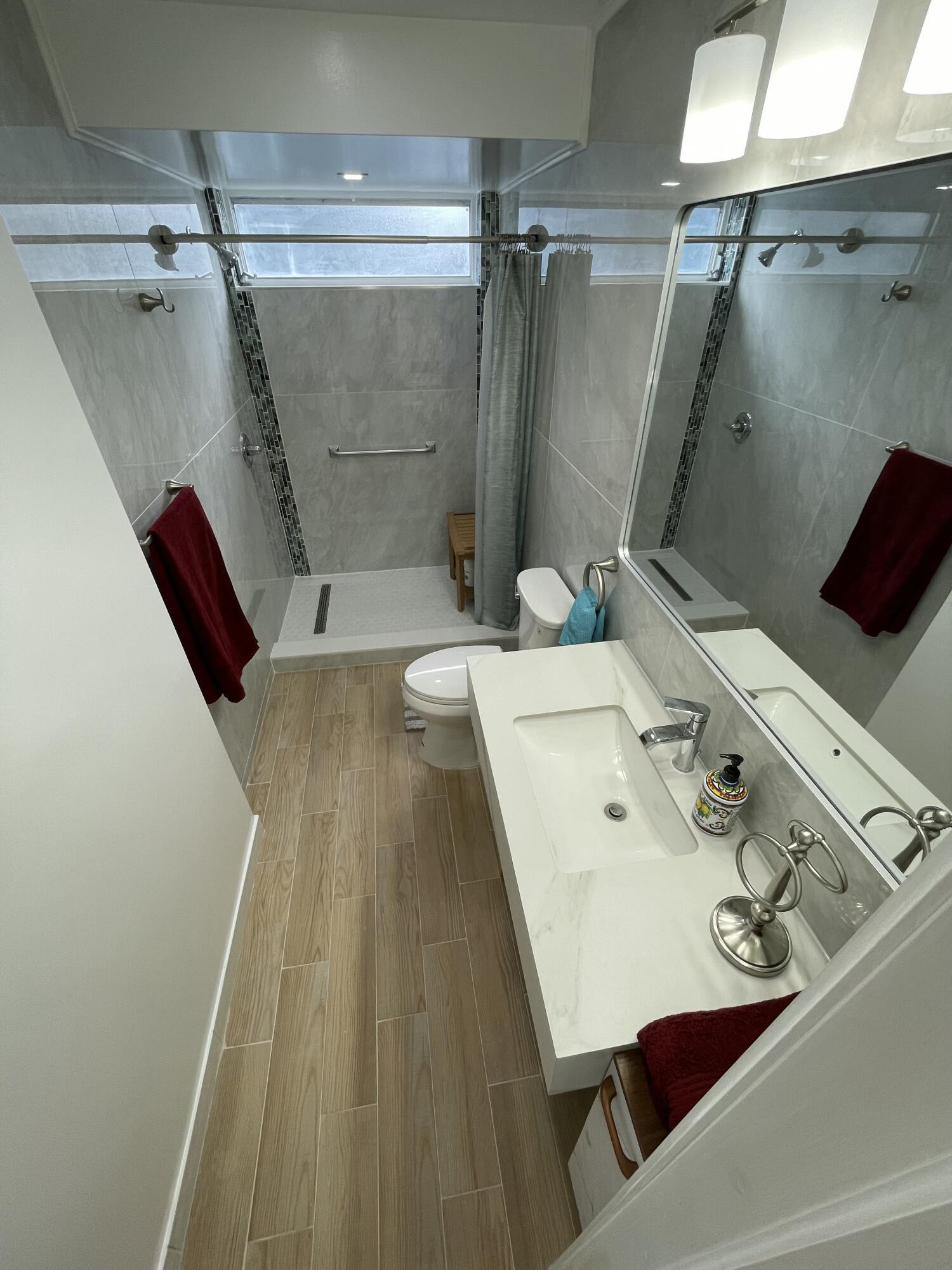 30 Southeast 13th Street, Unit A2 Boca Raton, FL 33432 - Photo 14 of 26 bathroom 3