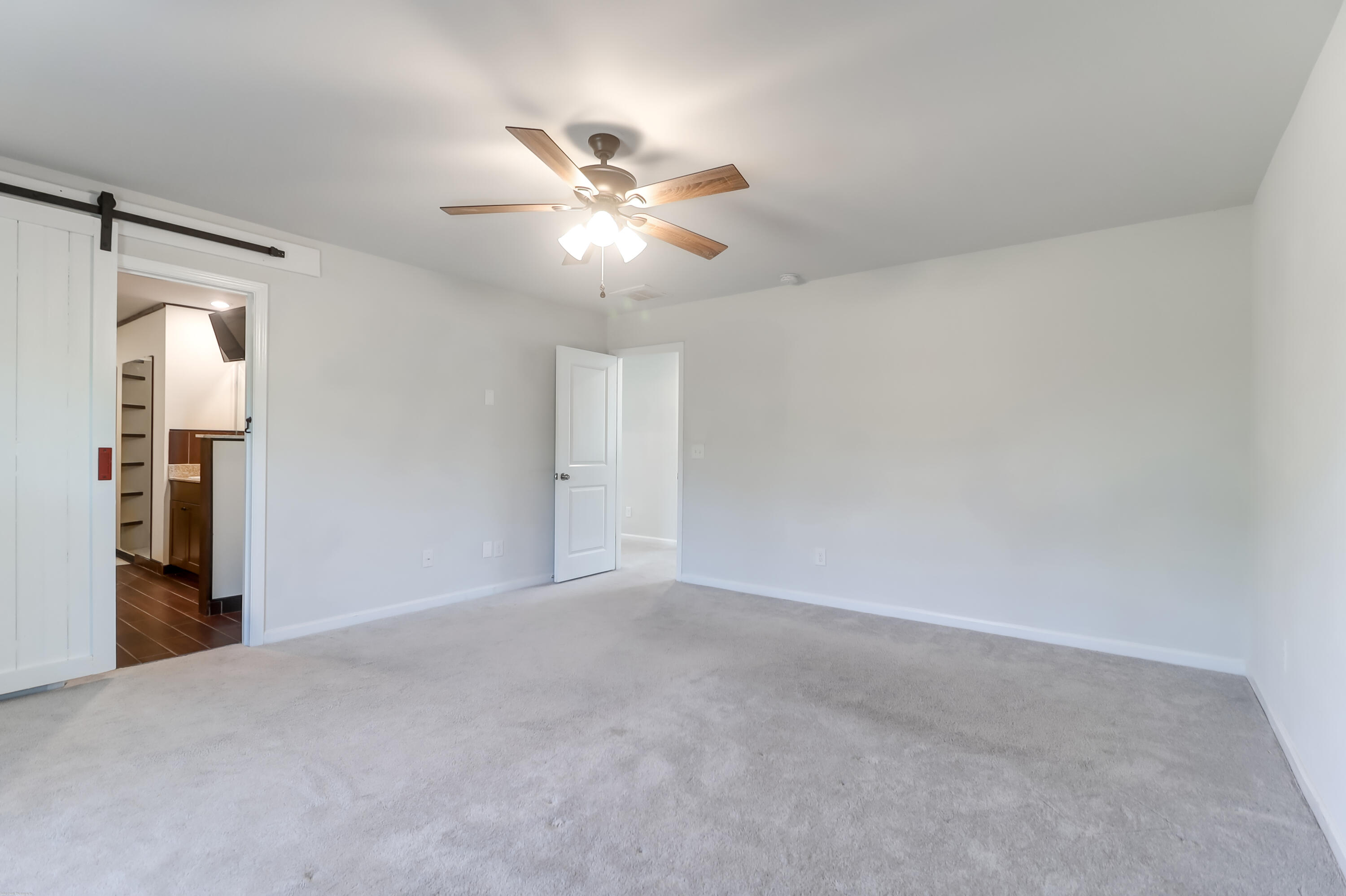 475 Spanish Wells Road Summerville, SC 29486 - Photo 26 of 43 475 Spanish Wells (21)