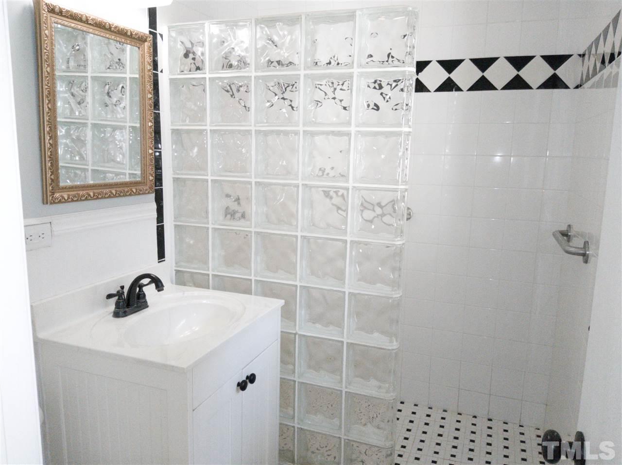 3617 Swann Street Raleigh, NC 27612 - Photo 18 of 25 Gallery Image 18