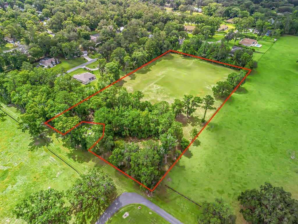 84rd Terrace Northwest Ocala, FL 34482 - Photo 6 of 14 a view of a yard