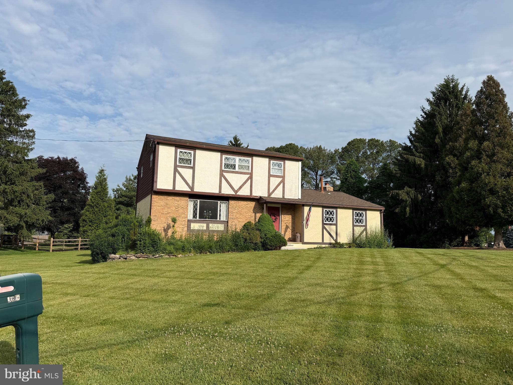 183 Cardinal Road Chalfont, PA 18914 - Photo 1 of 4