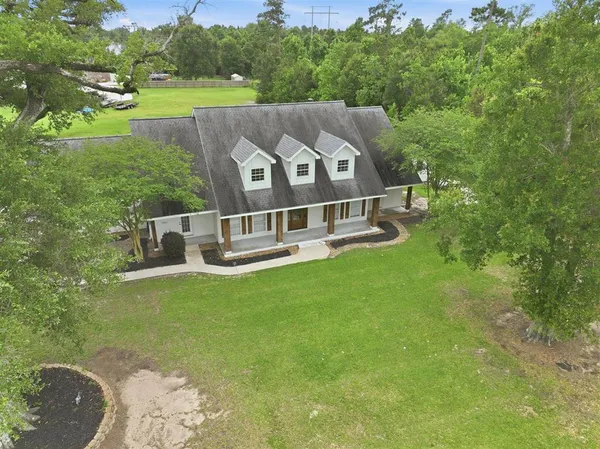 $449,900 | 1886 Walker Road, Sulphur, LA 70665