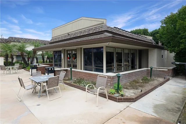 $775,000 | 13981 Berkenham Walk, Westminster, CA 92683