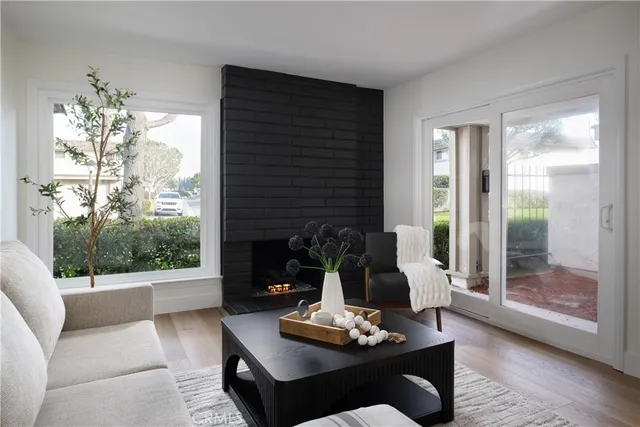 $775,000 | 13981 Berkenham Walk, Westminster, CA 92683