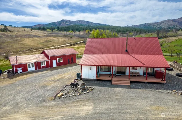 $661,853 | 106 Knox Road, Riverside, WA 98849
