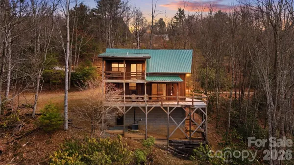 $424,900 | 236 Valley View Drive, Topton, NC 28781