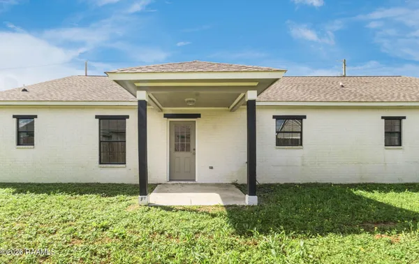 $237,000 | 245 Compress Road, Opelousas, LA 70570