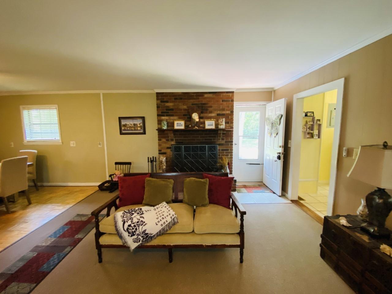 619 Mt Carmel Road Varnville, SC 29944 - Photo 5 of 13 thumbnail_IMG_0757