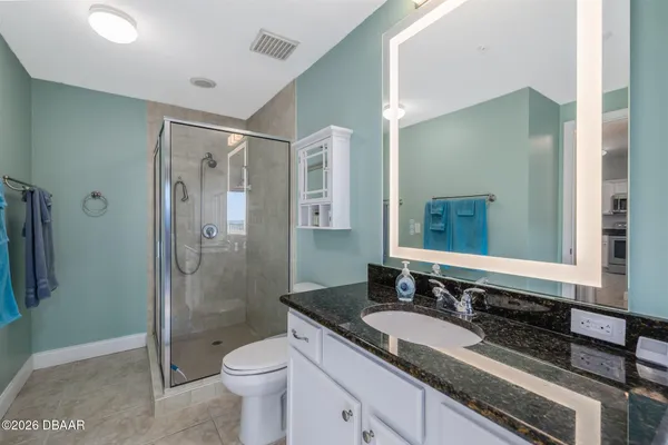 $3,000 | 2801 South Ridgewood Avenue, Unit 1002, South Daytona, FL 32119