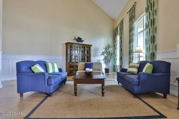 $3,000 | 2801 South Ridgewood Avenue, Unit 1002, South Daytona, FL 32119