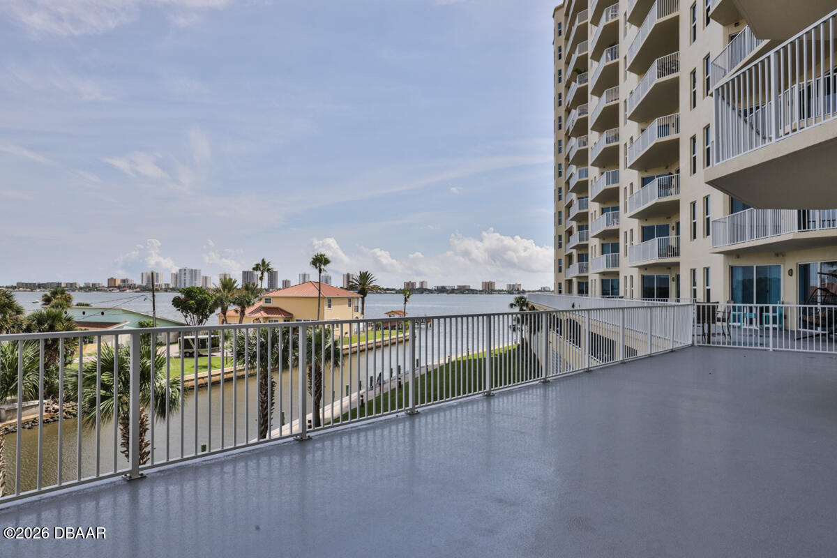 2801 South Ridgewood Avenue, Unit 1002 South Daytona, FL 32119 - Photo 36 of 52 Halifax Landing Stock-11