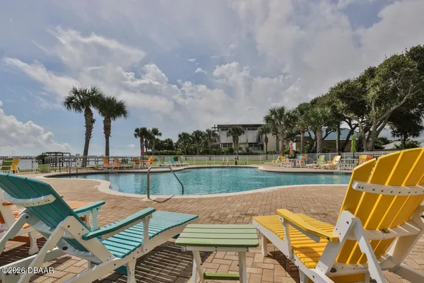$3,000 | 2801 South Ridgewood Avenue, Unit 1002, South Daytona, FL 32119