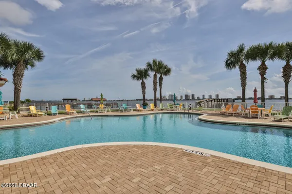 $3,000 | 2801 South Ridgewood Avenue, Unit 1002, South Daytona, FL 32119