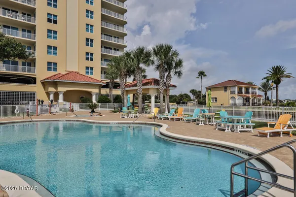 $3,000 | 2801 South Ridgewood Avenue, Unit 1002, South Daytona, FL 32119